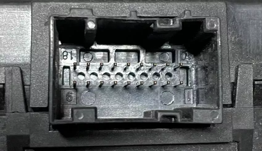 MODULO / CENTRALINA PORTIERA / SPORTELLO ANT SX LANCIA YPSILON 2006 - 46779242 - immagine 4